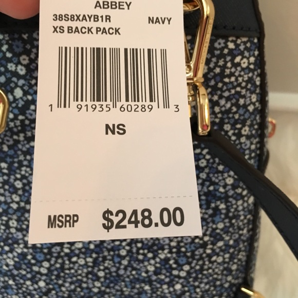 LAST ONE! NWT Michael Kors Abbey XS Backpack - Picture 5 of 8